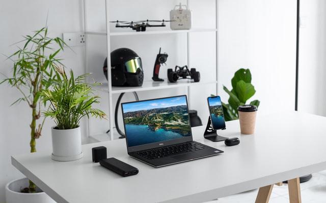 Tips for professional home office desk setup: an ultimate