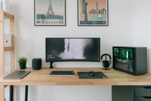 minimalist desk shelf