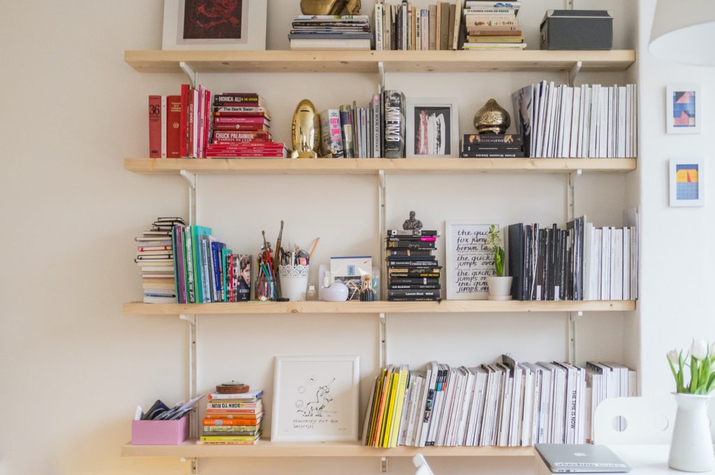 How I Organize My Office Shelves 