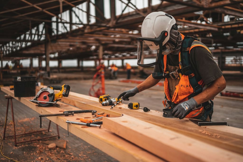 discover the best apps for construction business in 2024: top 11 tools for efficiency