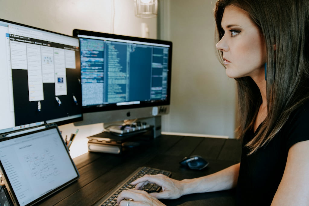smartsheet vs trello: a comprehensive comparison for 2025