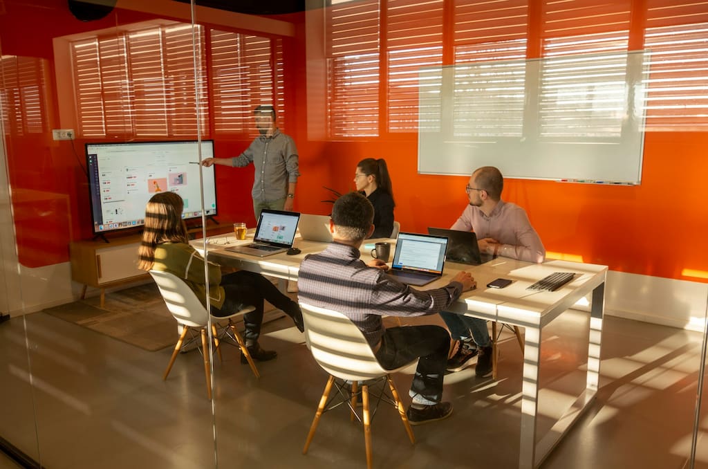 the best project management software for b2b saas in 2025
