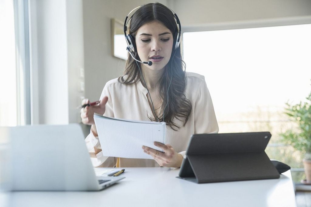 time tracking software for virtual assistants: the 2025 buyer’s guide to accurate hours, fair invoices, and happier clients